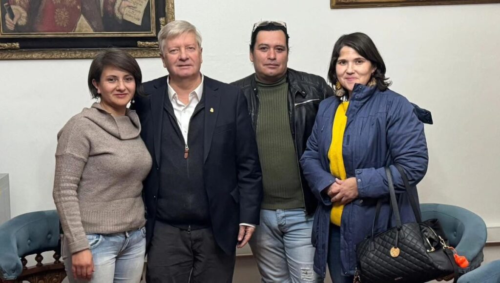 Curicó prepara ceremonia para festejar a sus dirigentes vecinales 1 Curico prepara ceremonia para festejar a sus dirigentes vecinales