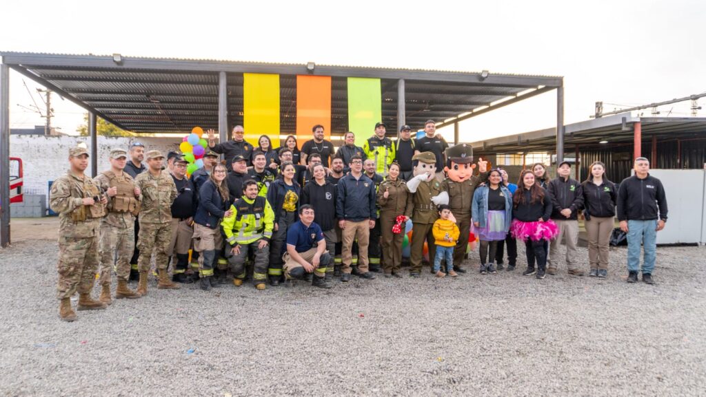 Quinta Compañía de Bomberos de Linares celebró el Día de la Niñez con masiva participación y apoyo de diversas instituciones. 1 Imagen de WhatsApp 2025 08 12 a las 08.39.24 8af31a7d