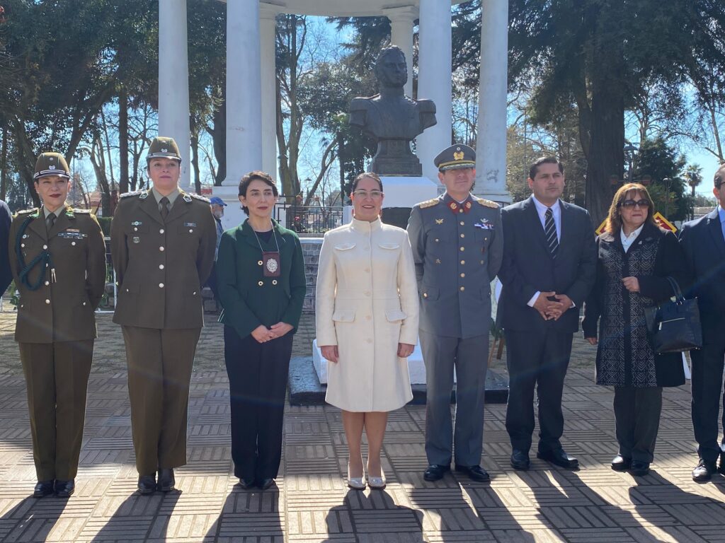 Delegada Aly Valderrama honra al Padre de la Patria, Bernardo O’Higgins Riquelme 1 Imagen de WhatsApp 2025 08 20 a las 13.08.30 a798c0fd