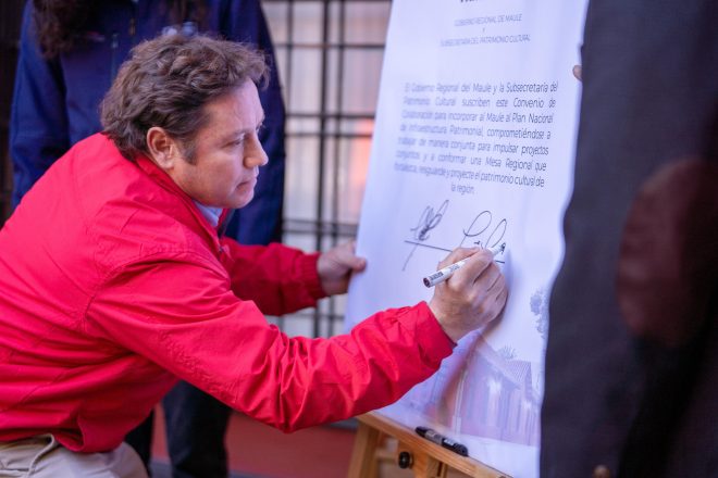 Gobierno del Maule firma convenio con la Subsecretaría del Patrimonio Cultural para impulsar infraestructura patrimonial en la región 1 WhatsApp Image 2025 08 26 at 16.32.32 660x440 1
