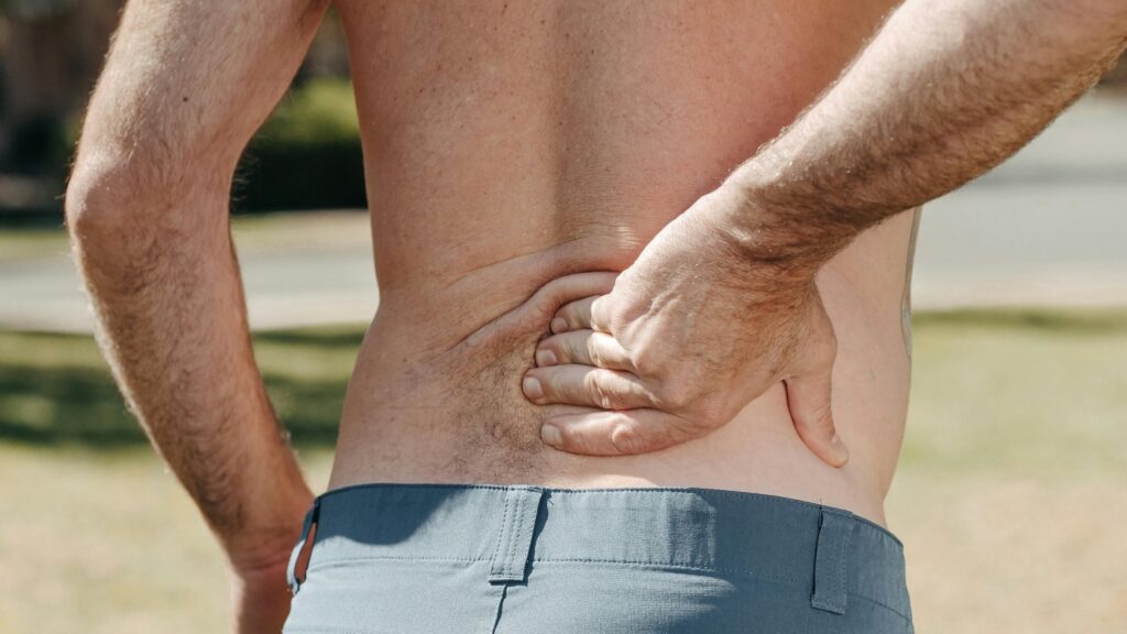 Más del 60% de la población sufrirá dolor lumbar en su vida 1 Dolor de espalda afectara a 60 por ciento de la poblacion mundial