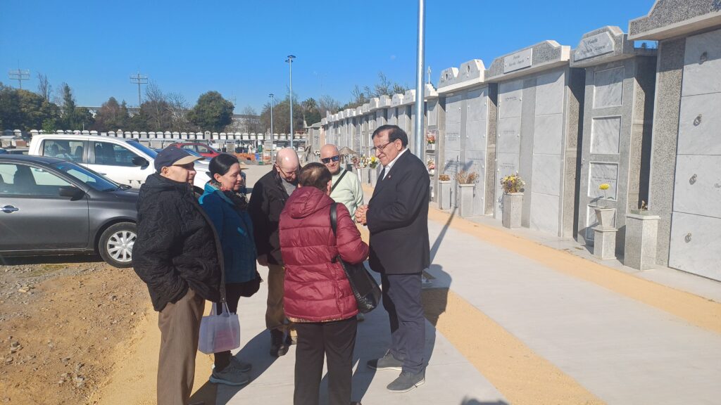 Foto Horarios Cementerio