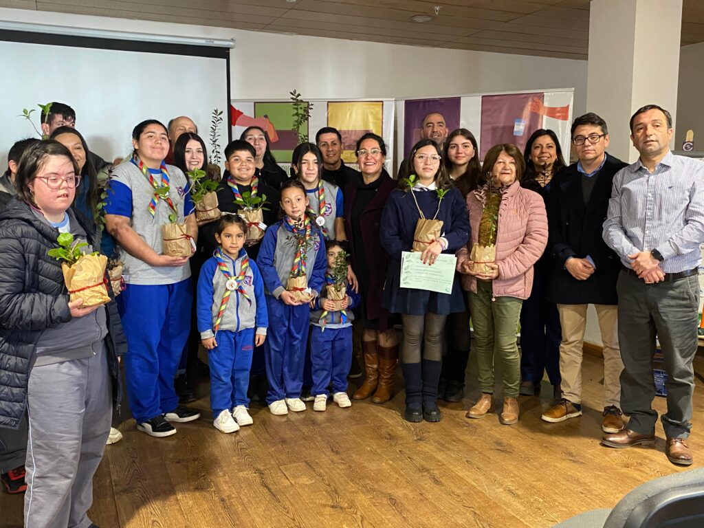 Delegada Presidencial Provincial de Linares encabeza cierre del proyecto “Linares Recicla” 1 Imagen de WhatsApp 2025 09 03 a las 16.47.26 3c9b5594