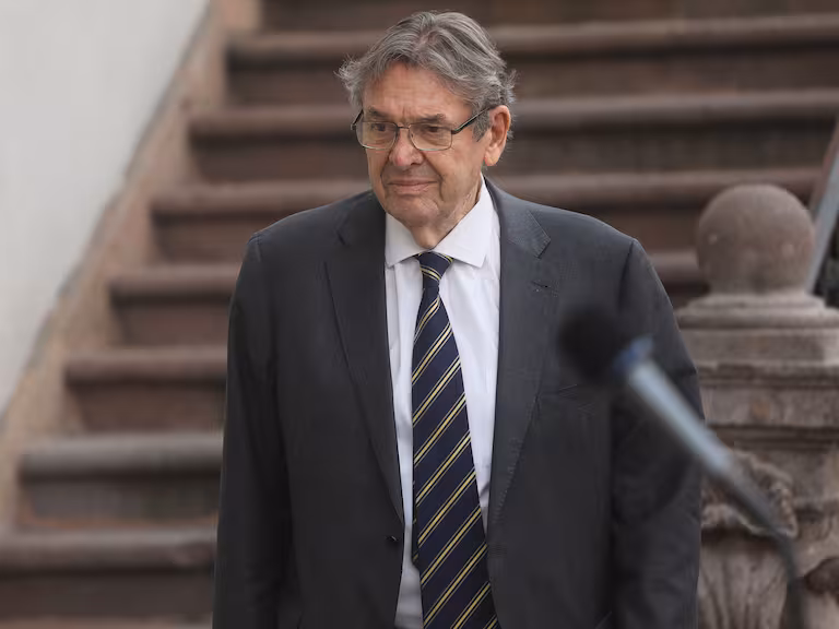 Gazmuri responde a críticas tras asumir presidencia de TVN 1 KCQS4O4B3ZFSVLXMBSDTAJCSFU