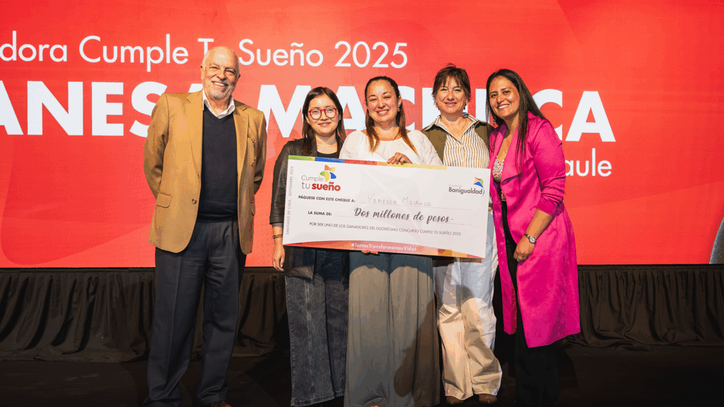 Vecina de Villa Prat gana concurso Cumple Tu Sueño 2025 de Banigualdad 1 Vanessa Machuca CTS