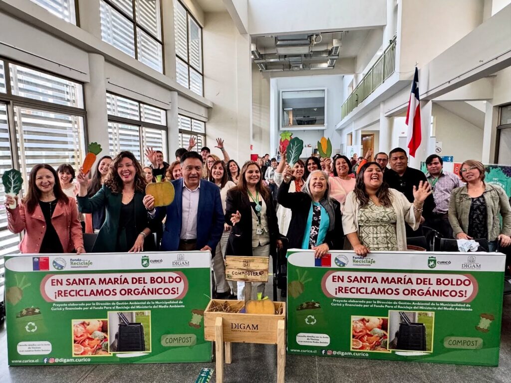 Curicó inicia reciclaje de orgánicos 1 569258460 18009457910798734 1387735720739623890 n