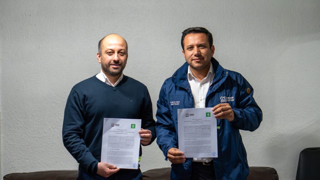 CRDP y Municipalidad de Longaví firman convenio para fortalecer el emprendimiento y capacitación en el Maule 1 CRDP y Municipalidad de Longavi firman convenio para fortalecer el emprendimiento y capacitacion en el Maule