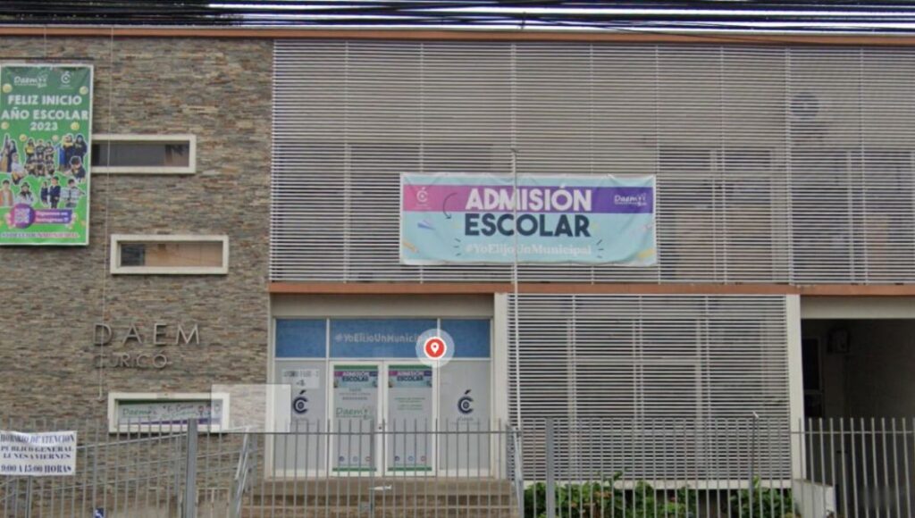 Carabineros frustra robo en dependencias del DAEM de Curicó 1 Carabineros frustra robo en dependencias del DAEM de Curico