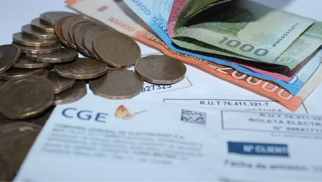Estudio de Valgesta revela que cobros extra en cuentas de luz serían de solo US$2 millones y no de US$110 millones 1 Estudio de Valgesta revela que cobros extra en cuentas de luz serian de solo US2 millones y no de US110 millones