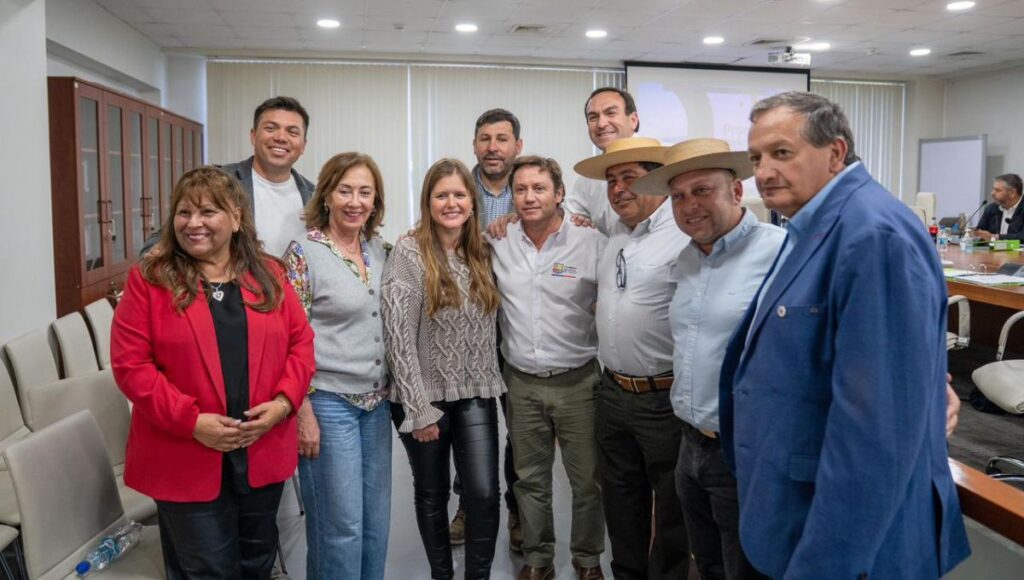 Gobierno del Maule apuesta por el talento regional y aprueba importantes recursos para deportistas y agrupaciones culturales 1 Gobierno del Maule apuesta por el talento regional y aprueba importantes recursos para deportistas y agrupaciones culturales