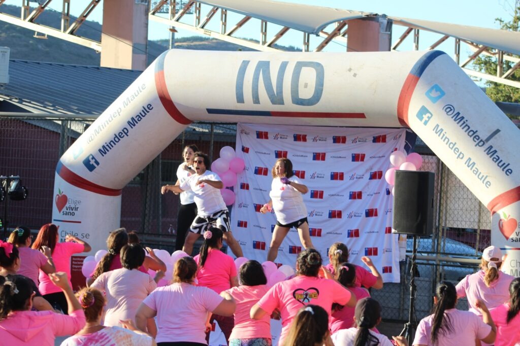 Gran Zumbatón en Talca busca crear conciencia sobre el cáncer de mama 1 Imagen de WhatsApp 2025 10 02 a las 15.05.03 7ac58a70