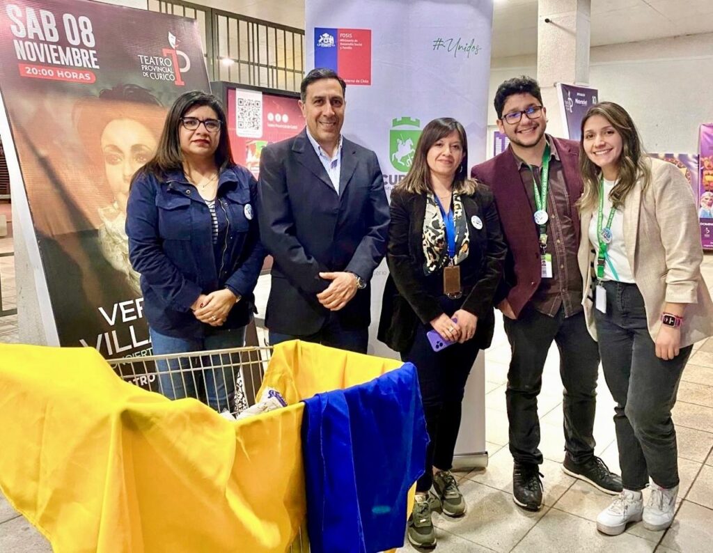 Curicó celebró su aniversario con una campaña solidaria de donación de alimentos 1 Imagen de WhatsApp 2025 10 12 a las 08.54.38 9311ceb2