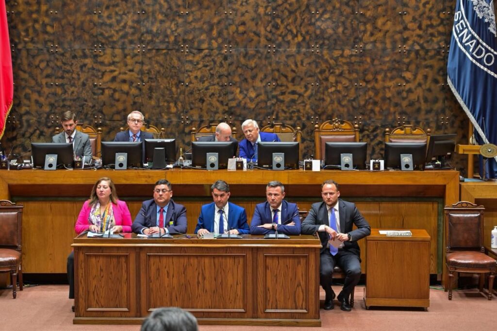 Gobierno del Maule exige justicia presupuestaria ante posible recorte del 2,3% para 2026 1 Imagen de WhatsApp 2025 10 14 a las 10.58.22 e3e480f5