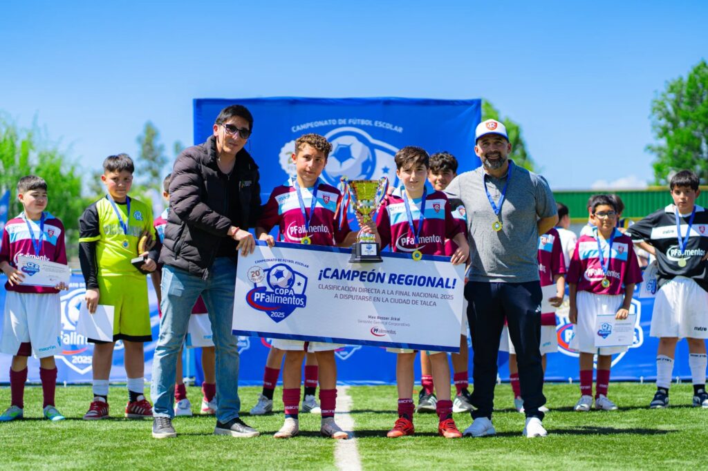 Curicó tiene campeón: Colegio Rauquén triunfa en la fase regional de la Copa PFalimentos 1 Imagen de WhatsApp 2025 10 15 a las 12.13.36 8eef6596