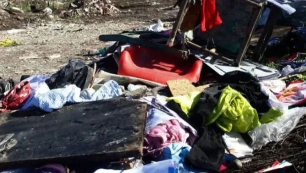 Mujer boliviana y su hija son rescatadas en basural de Curicó 1 Mujer boliviana y su hija son rescatadas en basural de Curico