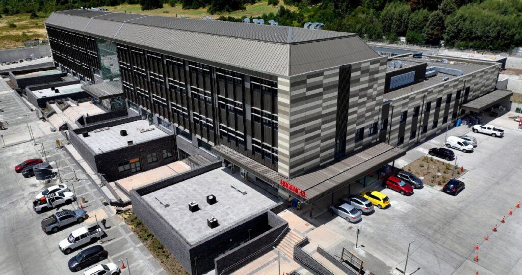 encuentran sin vida a funcionaria al interiro del hospital de villarrica