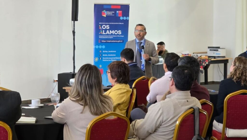 Directores del futuro SLEP Los Alamos consolidan planes de accion para el inicio de la Nueva Educacion Publica