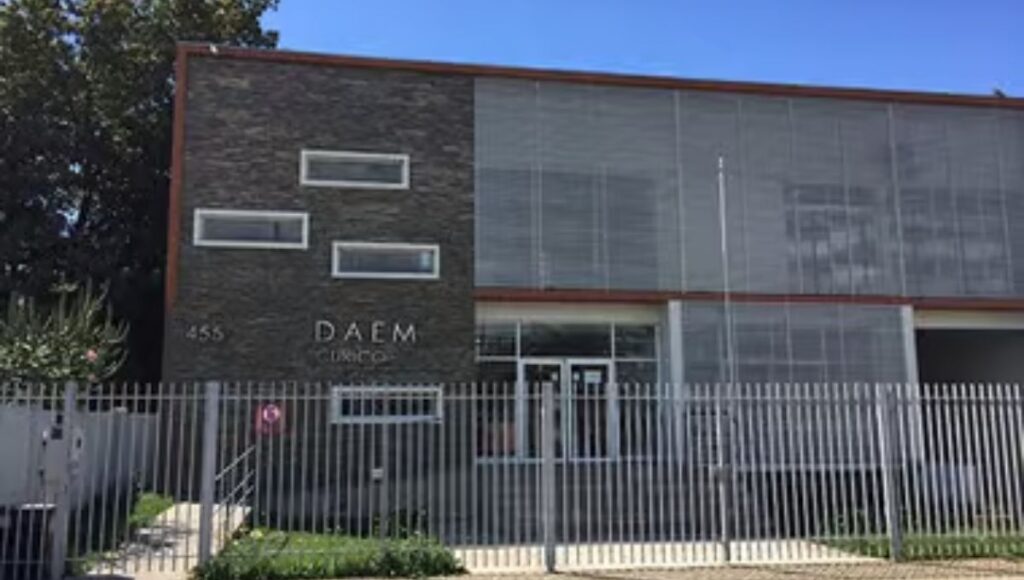 Municipalidad de Curicó anuncia medidas de ajuste en educación para enfrentar déficit presupuestario 1 Municipalidad de Curico anuncia medidas de ajuste en educacion para enfrentar deficit presupuestario