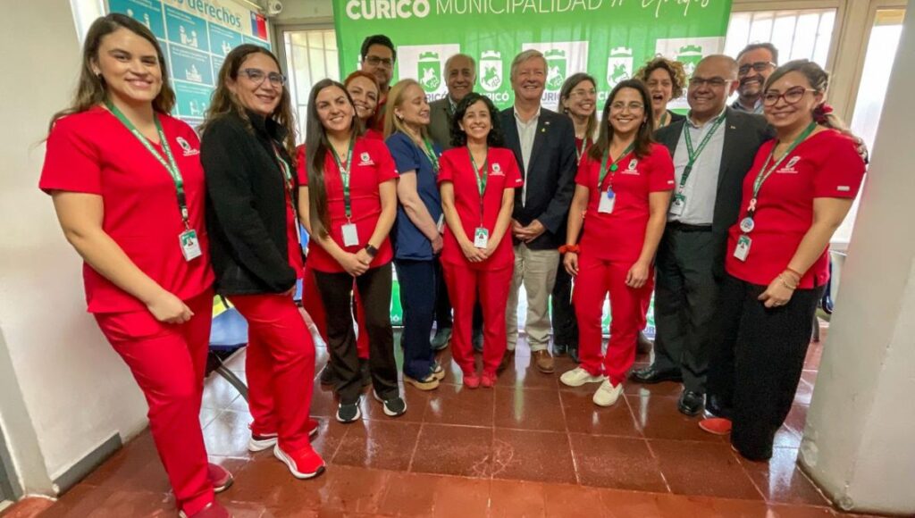 Municipalidad de Curico inaugura moderno ecografo ginecologico–obstetrico para fortalecer la Atencion Primaria de Salud