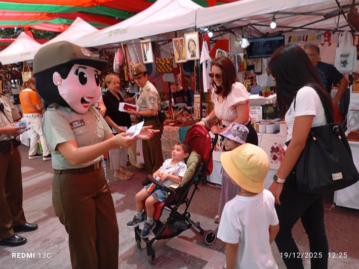 Carabineros refuerza campaña “Navidad Segura” en Santa Cruz 1 61 Carabineros realizan difusin preventiva Navidad Segura en el centro de Santa Cruz 9