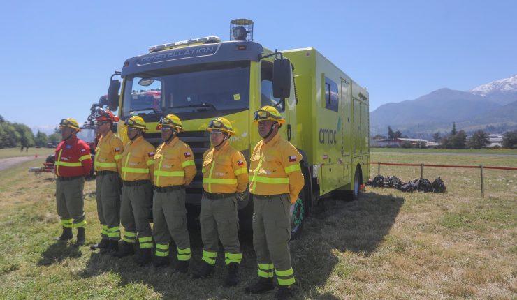 Conaf refuerza plan de contingencia por Año Nuevo ante riesgo de incendios forestales 1 A UNO 1689987 e1767047364714 740x430 1