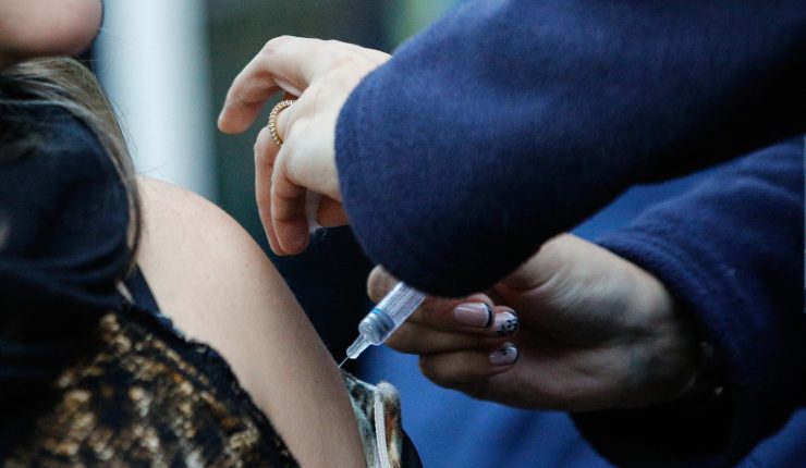 Llega a Chile el subclado K de influenza AH3N2 Minsal entrega guia de precauciones 740x430 1