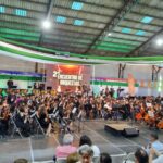 Mas de 300 musicos rinden homenaje a la musica de peliculas en Chimbarongo