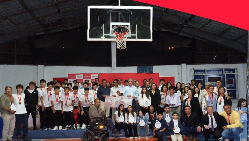 Romeral reconoció a sus deportistas en emotiva Gala de Deportistas Destacados 1 Portada Noticias 12