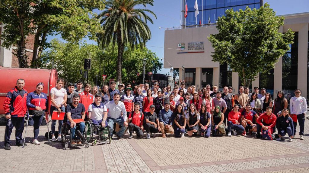 Gobierno del Maule reconoce a cerca de 80 deportistas de alto rendimiento 1 WhatsApp Image 2025 12 17 at 15.03.56