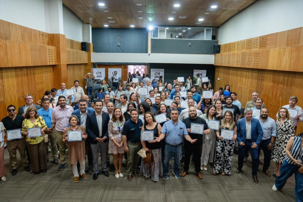 CDPR Maule reconoce a más de 100 beneficiarios por impulso productivo regional 1 WhatsApp Image 2025 12 29 at 16.31.13