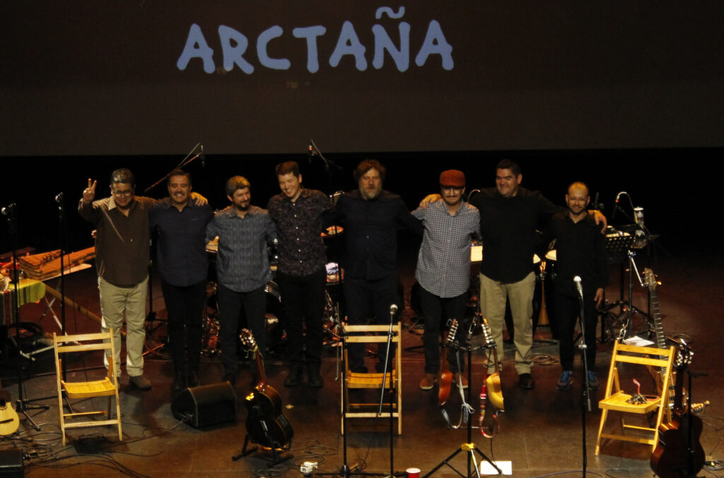 Arctana llega a Curico con concierto inmersivo de musica de raiz y patrimonio sonoro