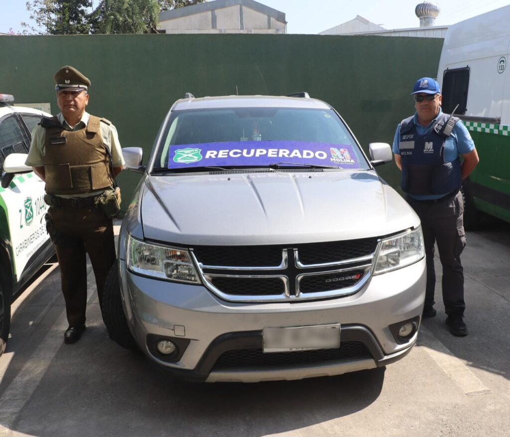 Recuperan vehículo robado en fiscalización en Molina 1 WhatsApp Image 2026 01 22 at 09.53.21