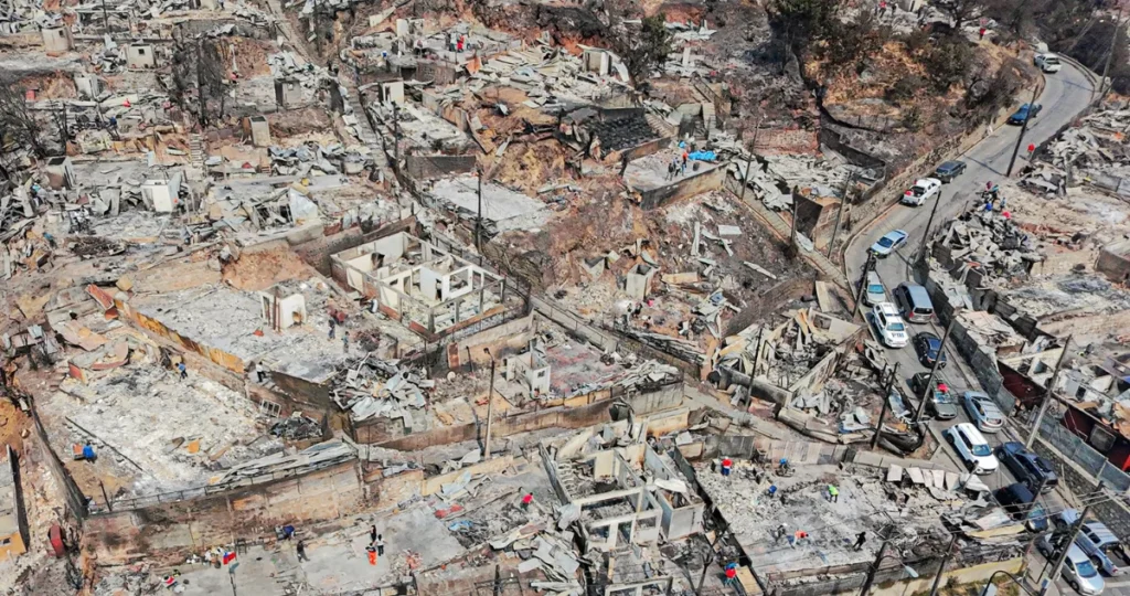 Gobierno confirma 20 fallecidos y más de 530 viviendas destruidas por incendios 1 a 1 por incendios forestales lirquen