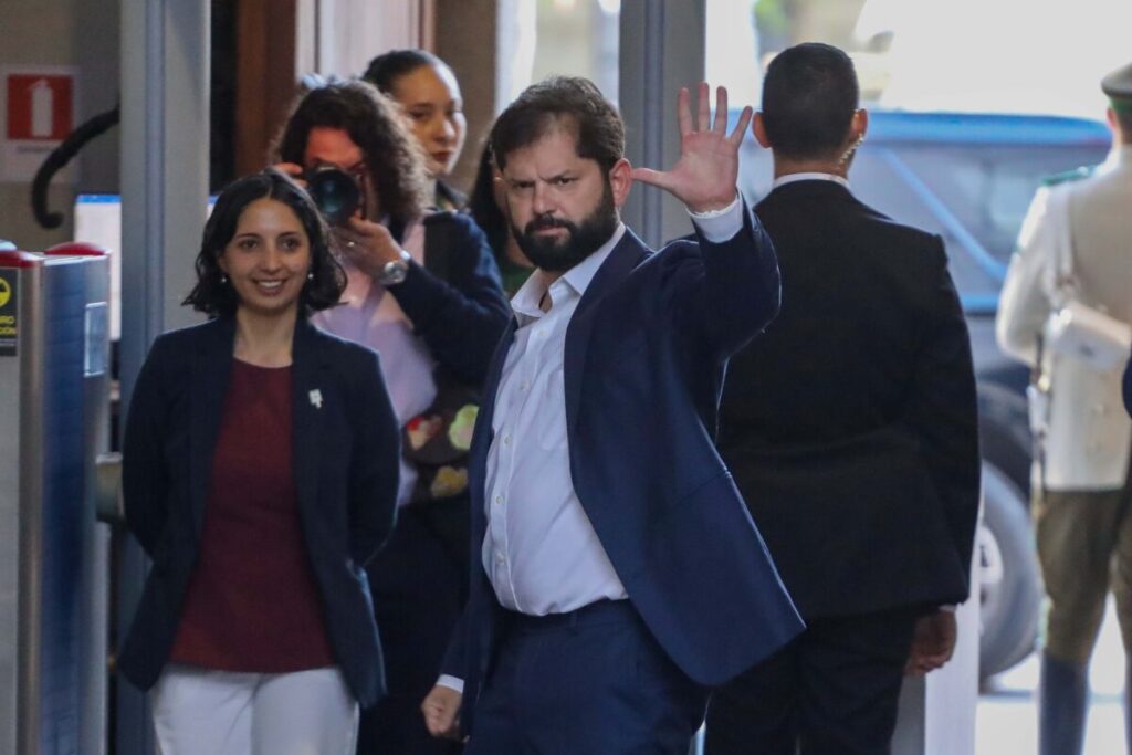 a uno 1712924 1200x800 1