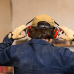 foto nota proteger salud auditiva de quienes trabajan expuestos al ruido ext