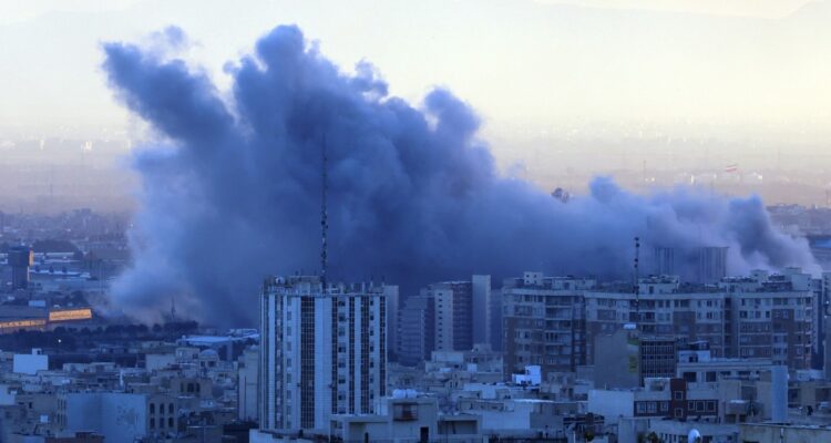 israel ataques teheran 750x400 1