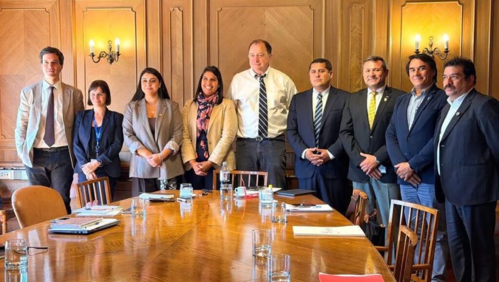 AMUR Maule fortalece agenda regional tras reuniones con ministros de Vivienda Obras Publicas y Seguridad Publica