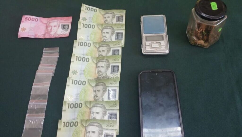 Controles vehiculares en Curanipe terminan con dos detenidos durante el fin de semana