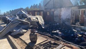 Denuncian intencionalidad en incendio que dejo dos viviendas destruidas en Constitucion