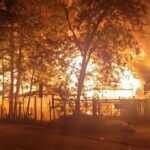 Devastador siniestro consume la hosteria Flor de la Canela en zona cordillerana de Molina