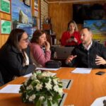 Diputado Jorge Guzman presenta a las familias del Bruma proyecto de ley para reforzar la seguridad maritima y pesquera