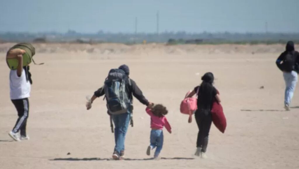 Director de Migraciones anuncia agenda para facilitar salida voluntaria de migrantes irregulares de Chile