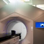 Nuevo acelerador lineal en el Hospital Regional de Talca permitira reducir listas de espera oncologicas