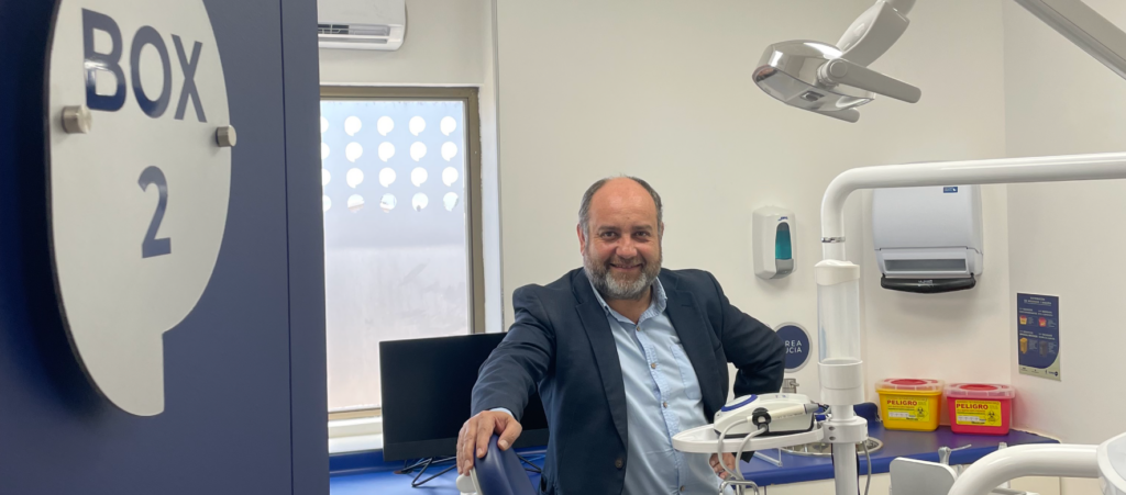 PALABRAS.DIRECTOR.INTERIOR