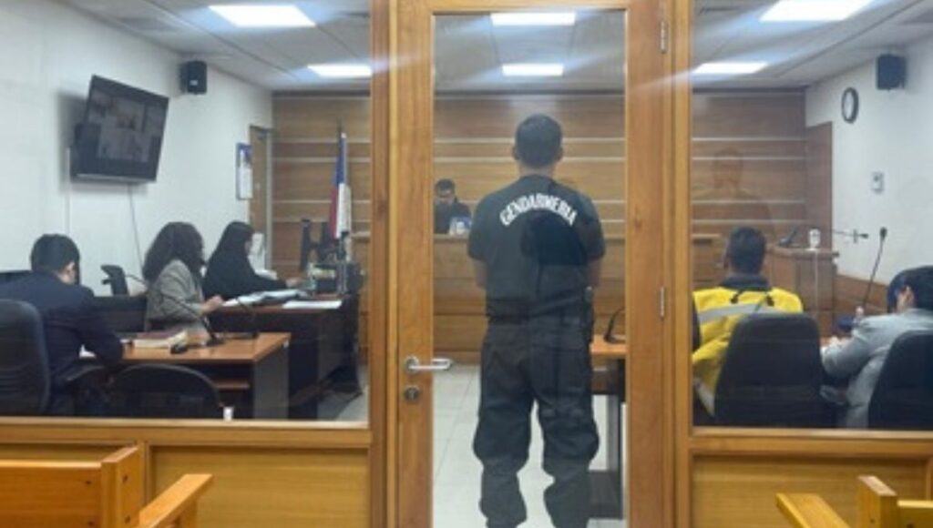 Tribunal condena a exconstituyente por abuso sexual contra dos estudiantes en Alto Hospicio