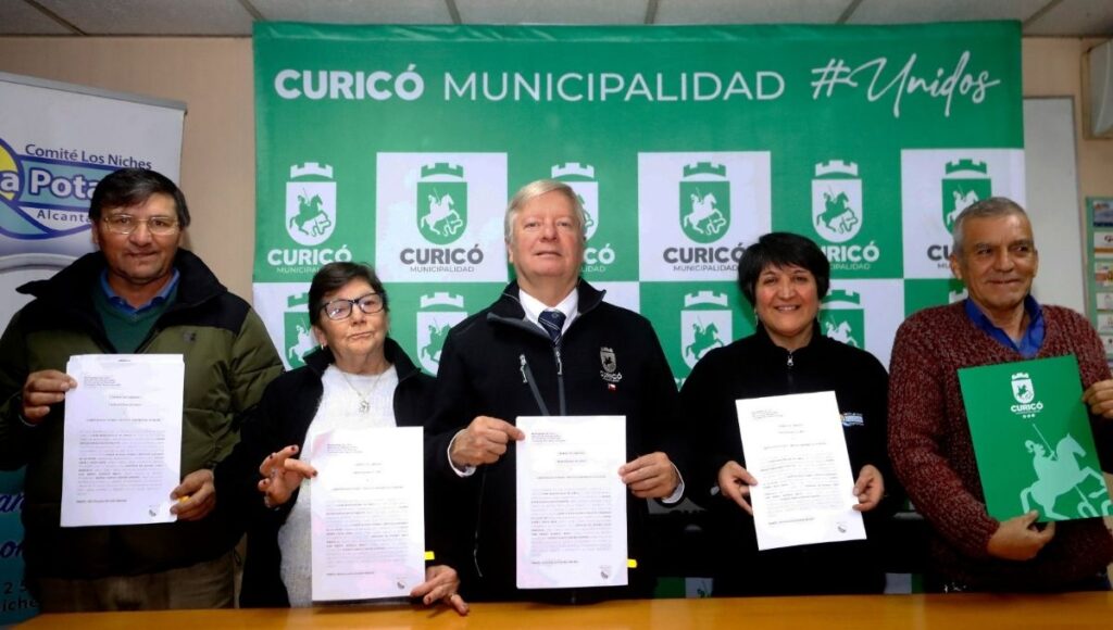 Entrega de comodato permitira concretar mejoras en APR de Villa Prudencio Lozano de Los Niches