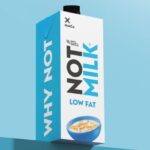 NotCo conserva la marca NotMilk pero debera borrar toda referencia a la leche de sus envases y publicidad e1778539160817 768x432 1