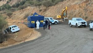 Persecucion policial en Mostazal termina con un fallecido y dos detenidos tras robo a vivienda