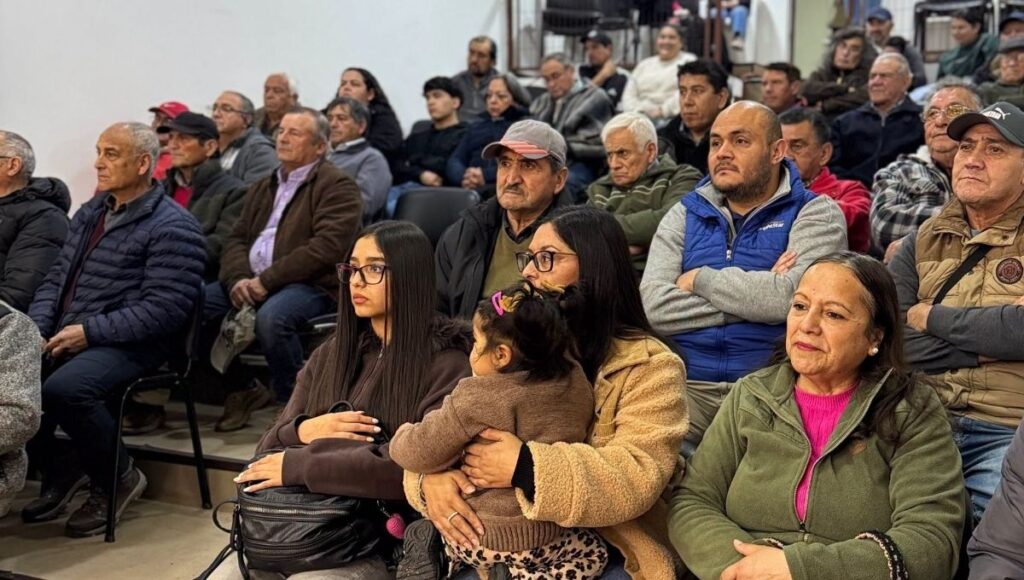 Romeral homenajeó a destacados vecinos en conmemoración del Día del Padre 1 Copia de Video Mediainfo 9 2