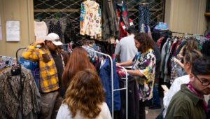 Feria Drop regresa al centro de Talca con moda circular musica y emprendimientos locales